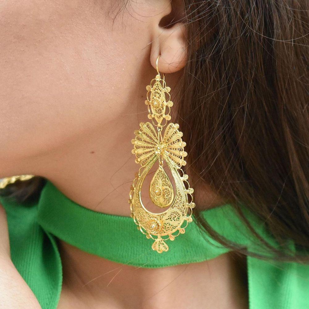 Brincos À Princesa I Gold-plated Silver Filigree Earrings 1.6 oz - 2.2''