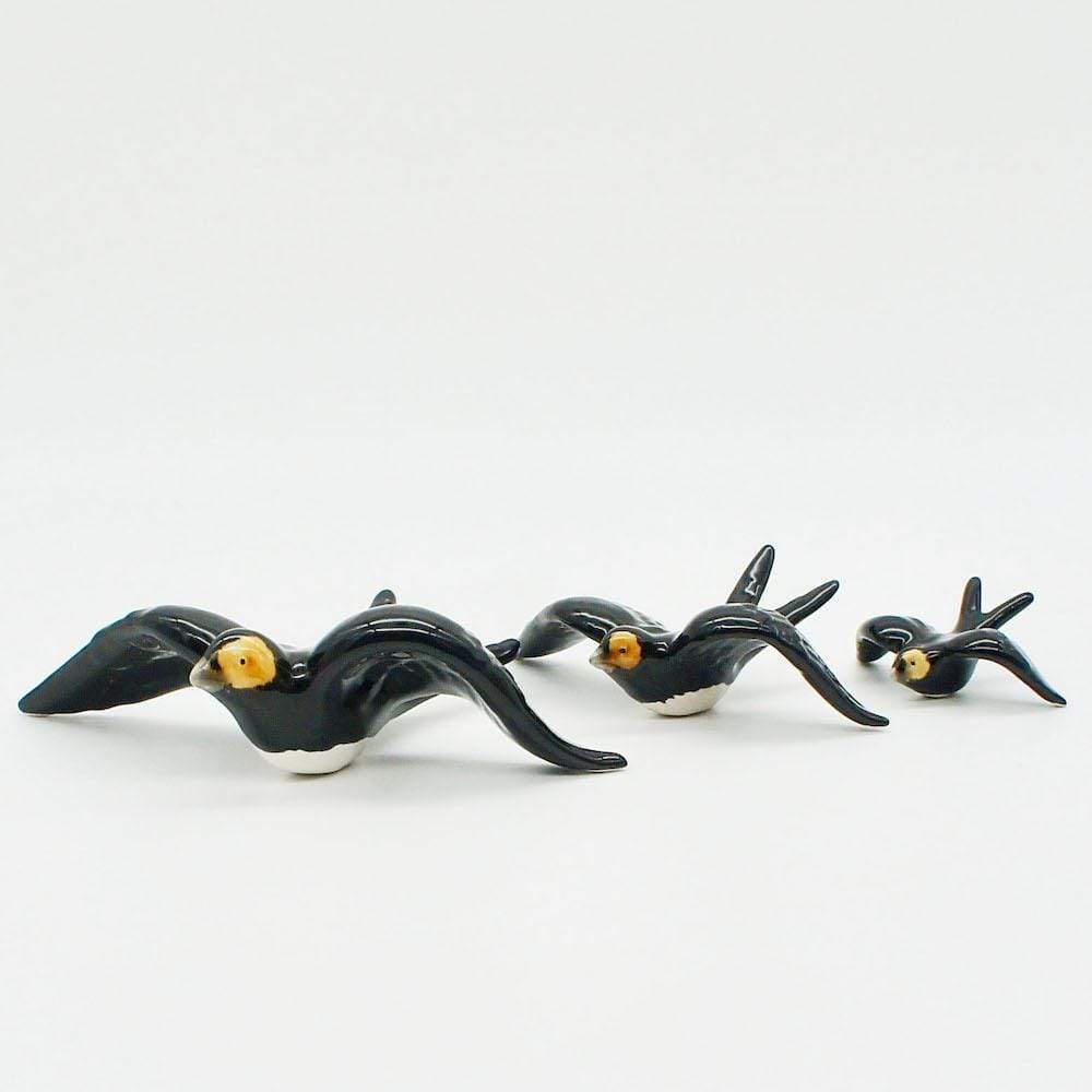 Ceramic Swallow from Caldas da Rainha - Black
