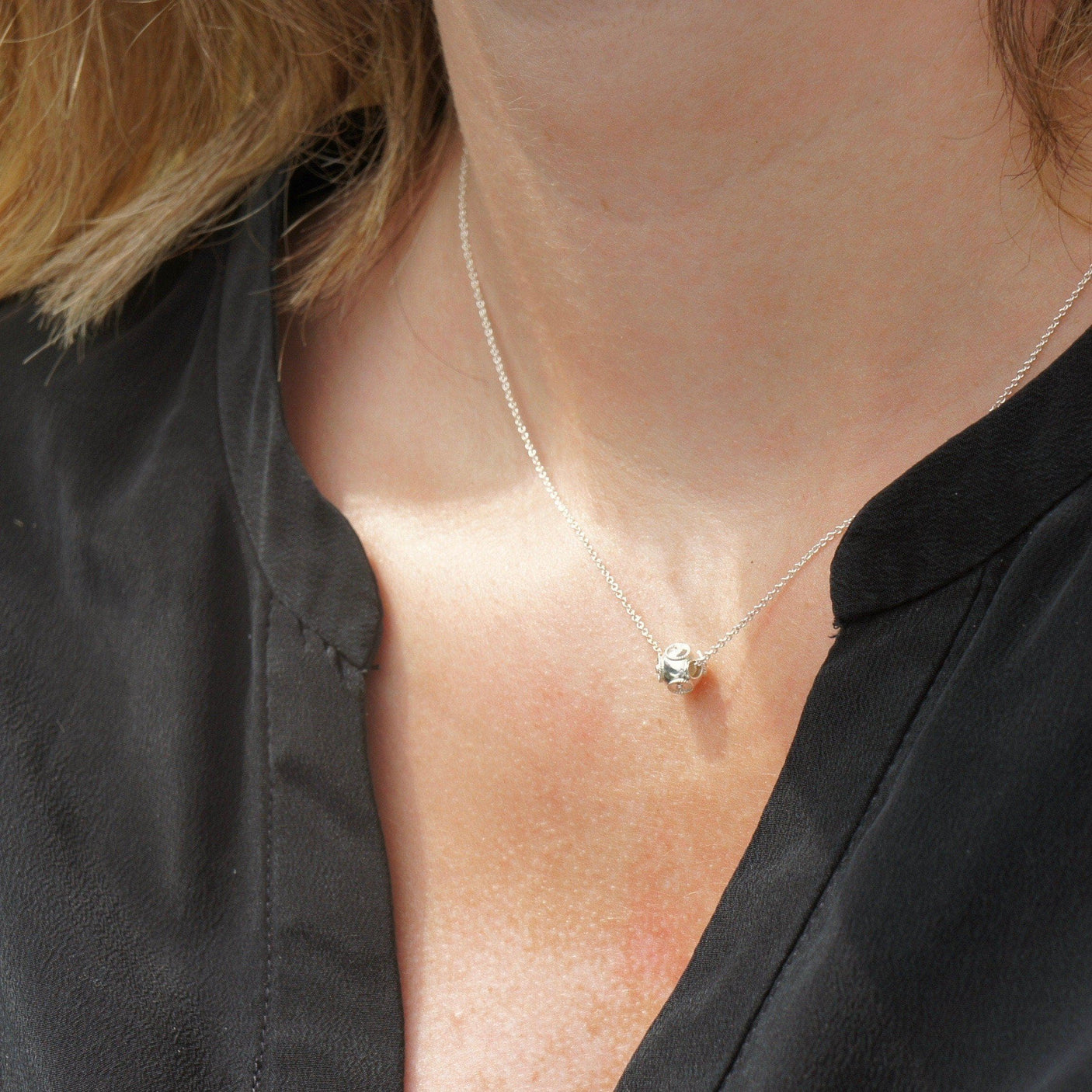 Conta de Viana I Silver Necklace 0.1 oz