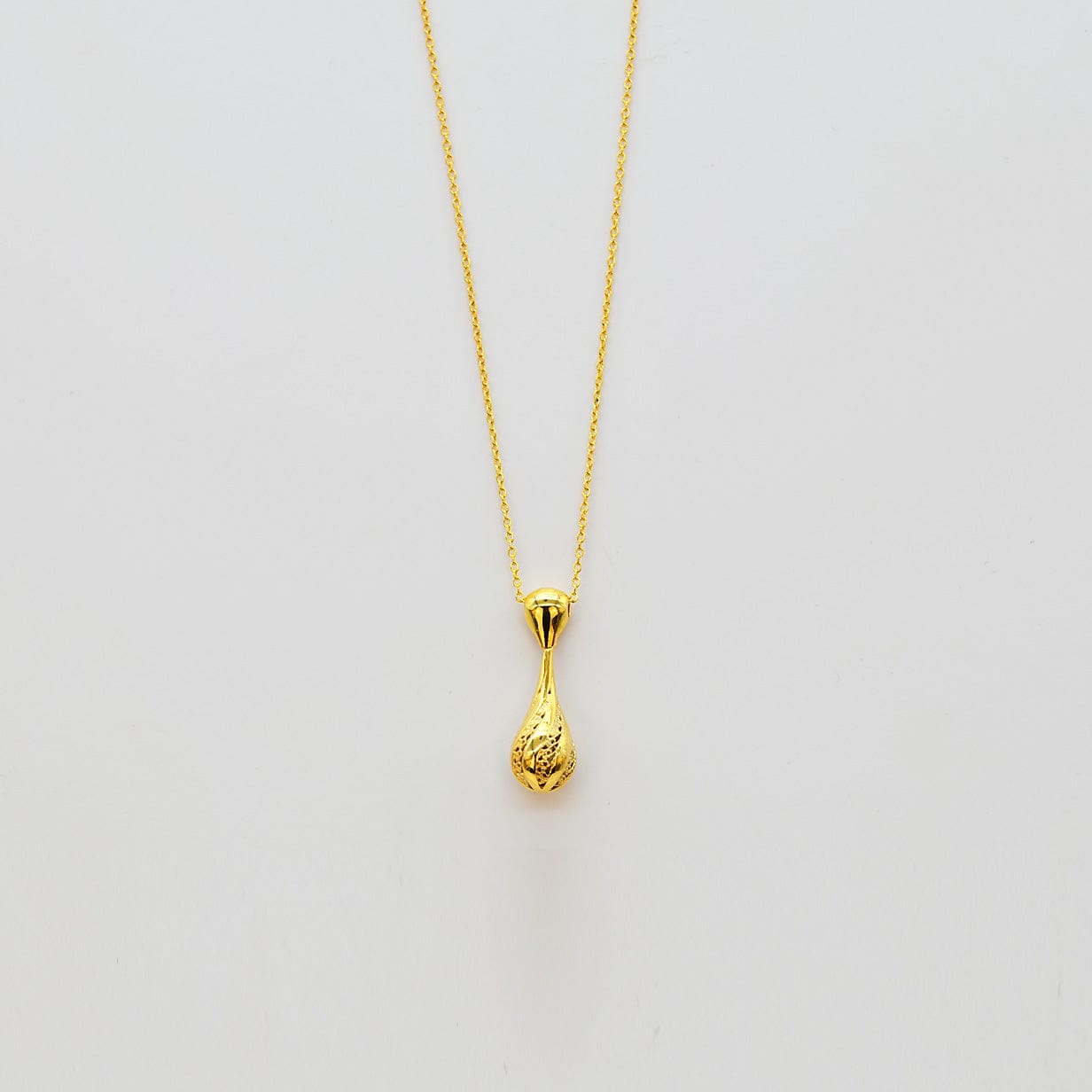 Gota de Luz I Collier en argent doré