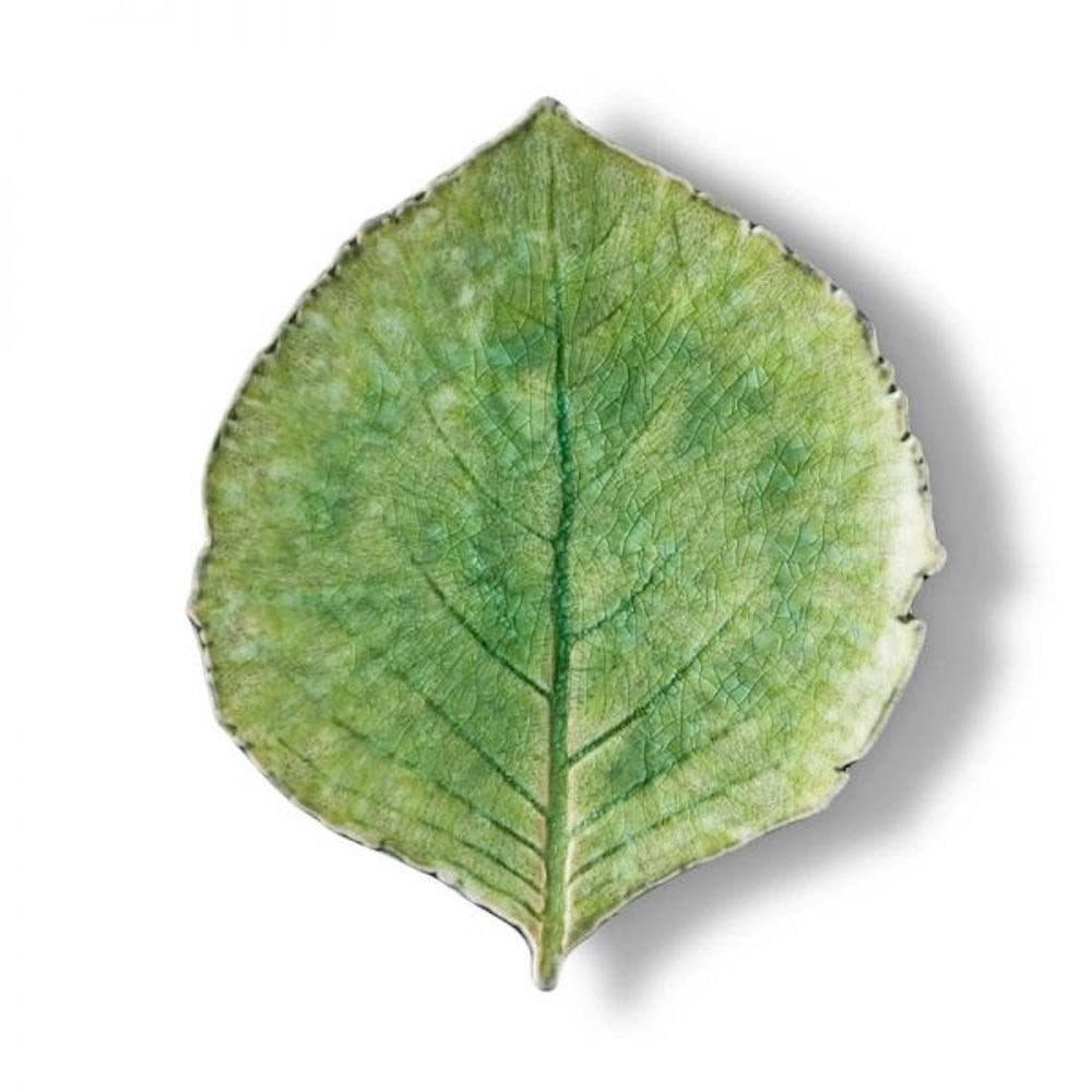 Hydrangea Leaf I Stoneware Plate - Light green