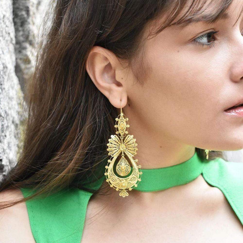 Brincos À Princesa I Gold-plated Silver Filigree Earrings 1.6 oz - 2.2''