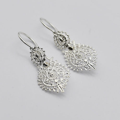Brincos À Rainha I Silver Filigree Earrings 0.2 oz - 1.0''