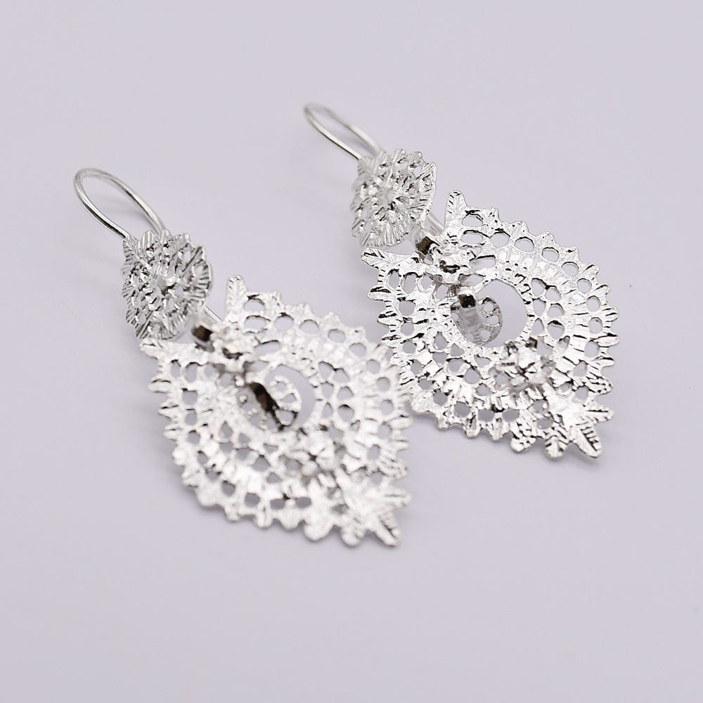 Brincos À Rainha I Silver Filigree Earrings 0.8 oz - 1.4''