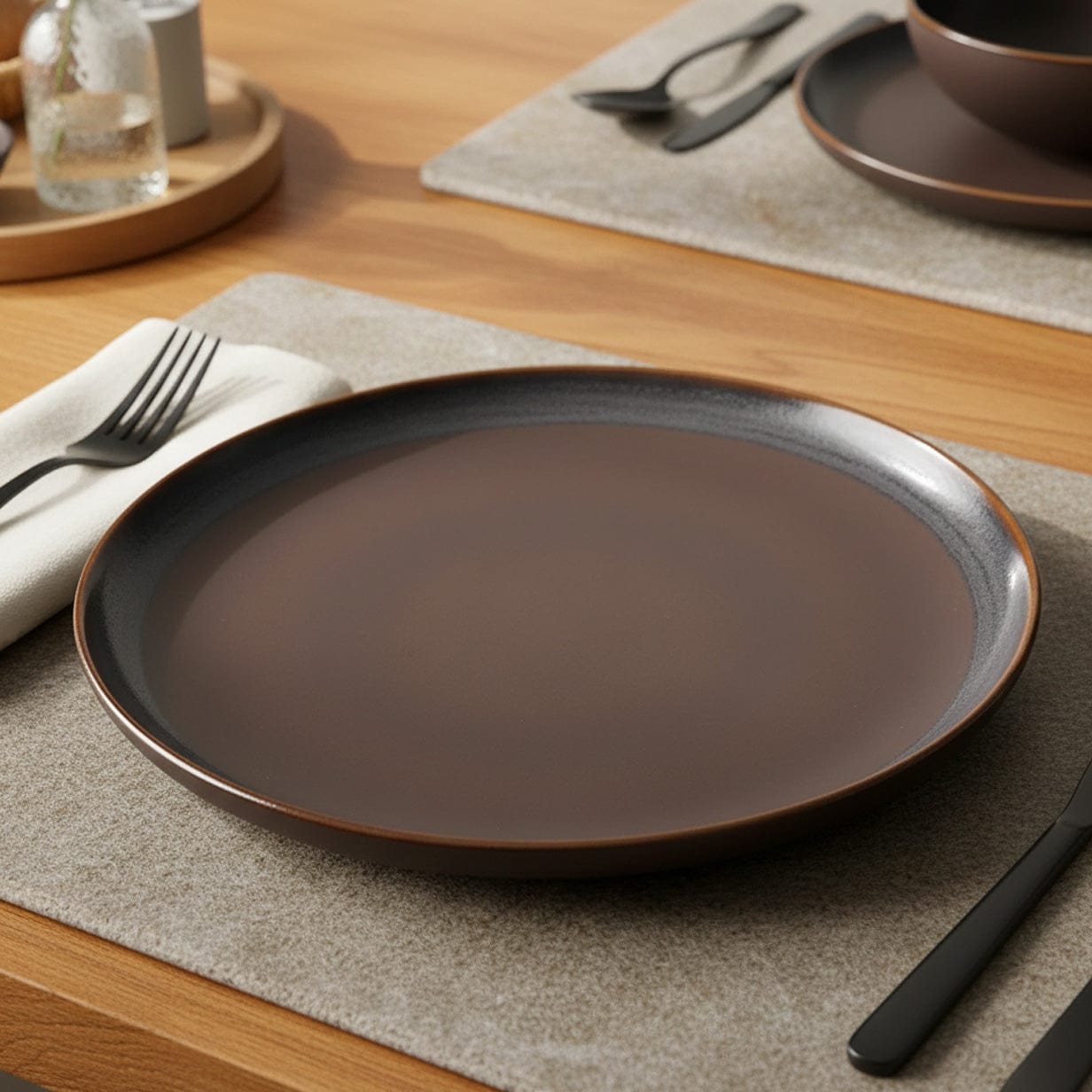 Café I Stoneware Dinner Plate