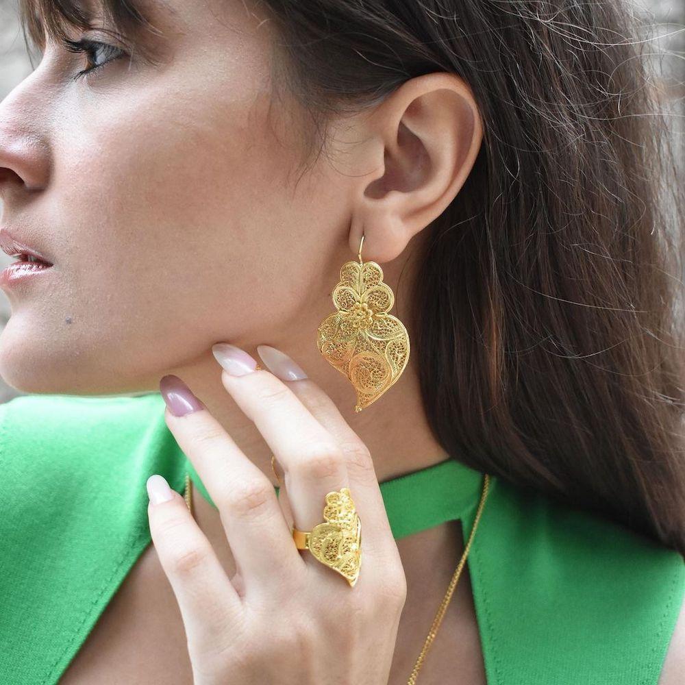 Coração de Viana I Gold-plated Silver Filigree Earrings 0.2 oz - 2.0''