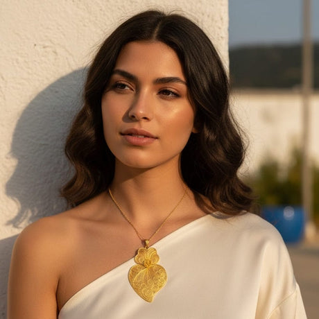 Coração de Viana I Gold-plated Silver Filigree Pendant - 4.3''