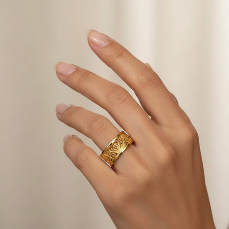Coração de Viana I Gold-plated Silver Filigree Ring 0.1 oz