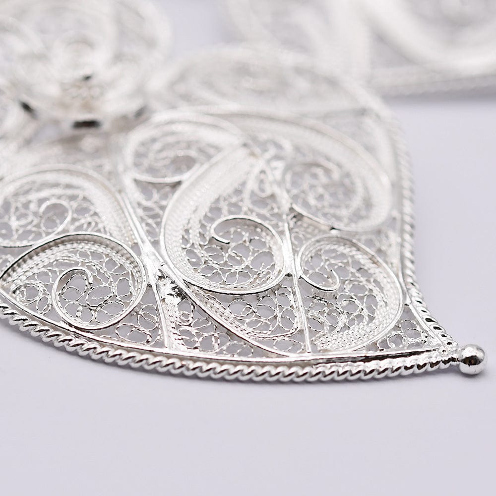Coração de Viana I Silver Filigree Earrings 0.8 oz - 2.6'
