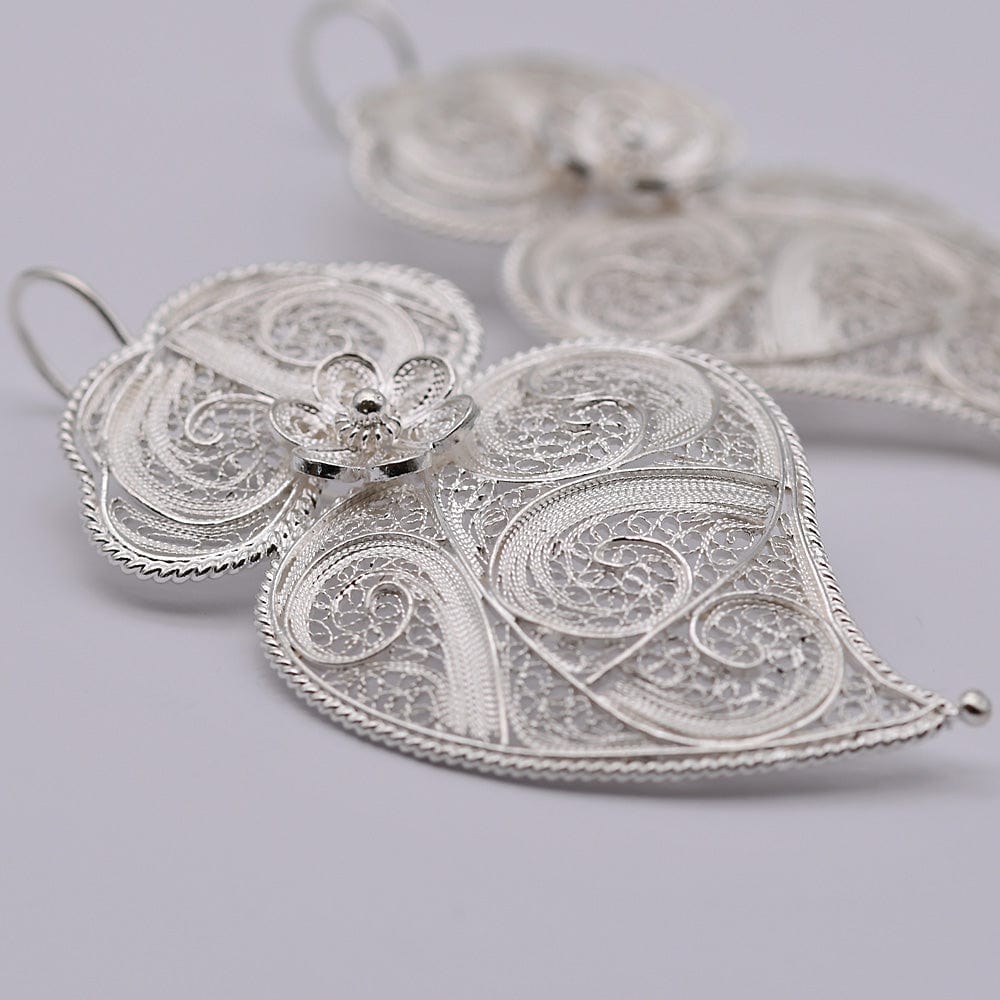 Coração de Viana I Silver Filigree Earrings 0.8 oz - 2.6'