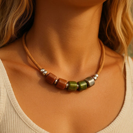 Cork Necklace with 4 Beads - Green