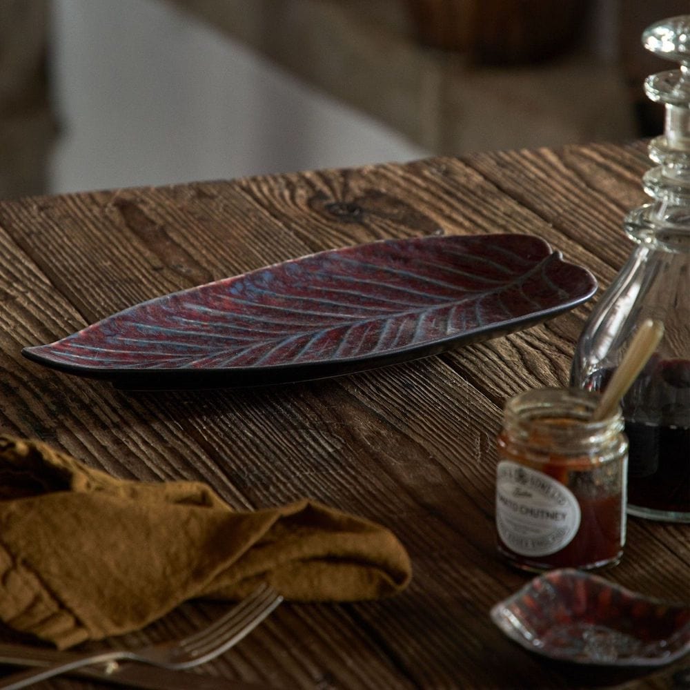 Estrelicia Leaf I Stoneware Serving Dish - Red