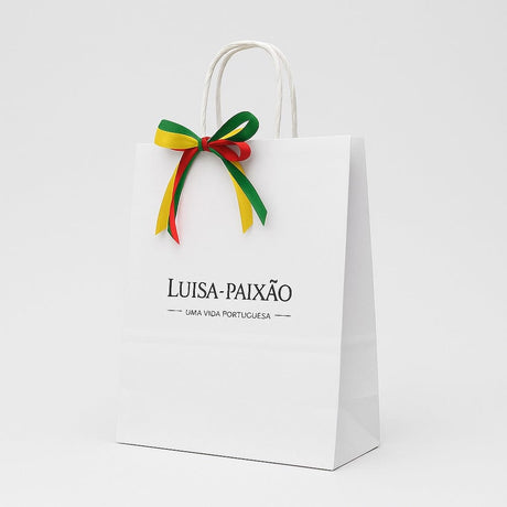 Luisa Paixão I Empty Gift bag
