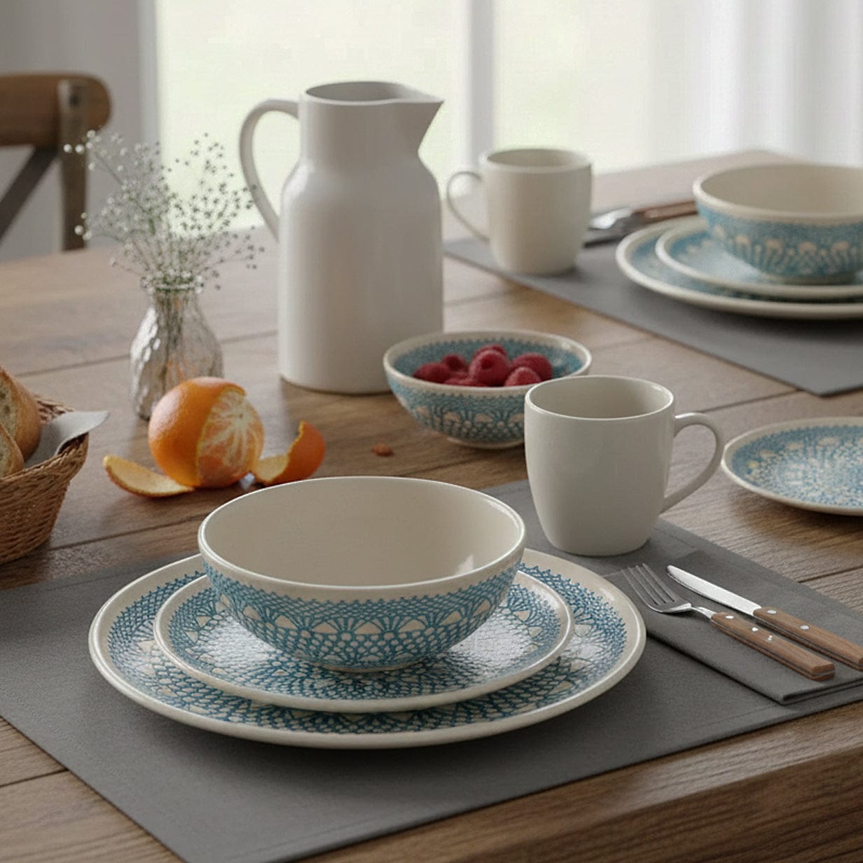 Renda I Handmade Ceramic Dessert / Salad Plate - Turquoise