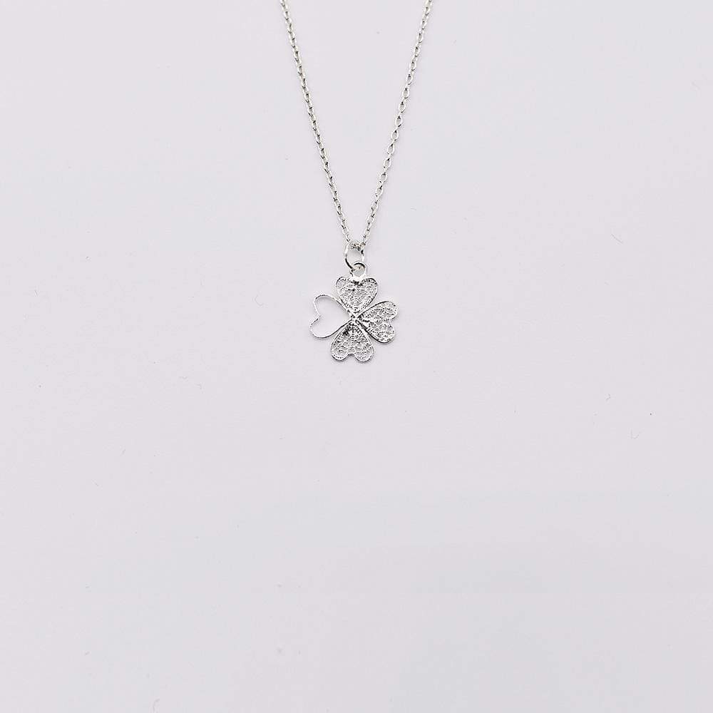Trevo I Silver Filigree Necklace 0.1 oz
